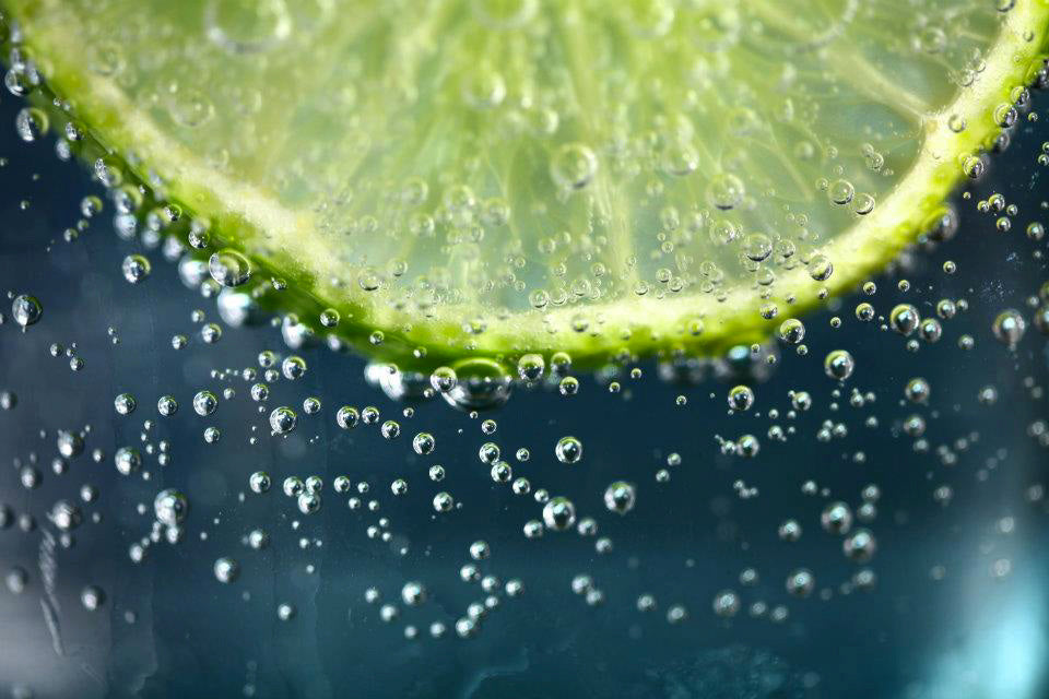 6 Tasty Ingredients to Add to Your Purified Water